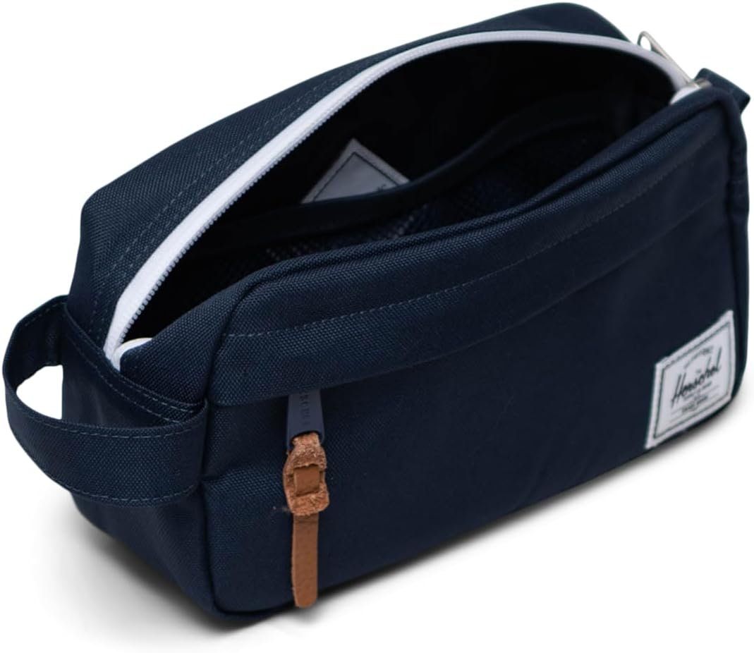 Herschel Unisex Chapter Travel Kit - Image 3
