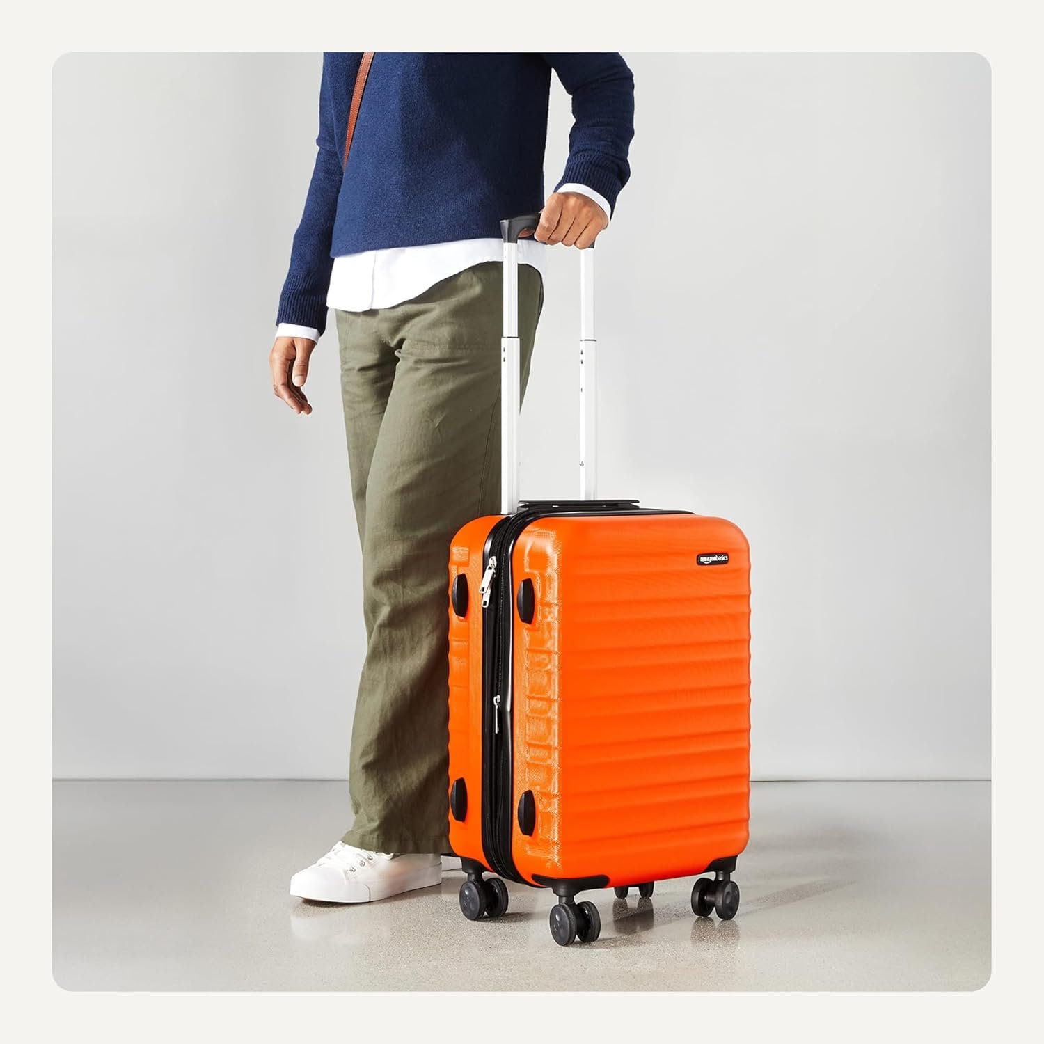 Amazon Basics 21" Hardside Carry-On Luggage with Spinner Wheels, Expandable for Up to 25% More Space, Scratch-Resistant Hardshell Suitcase, Telescoping Handle, Orange - Image 3