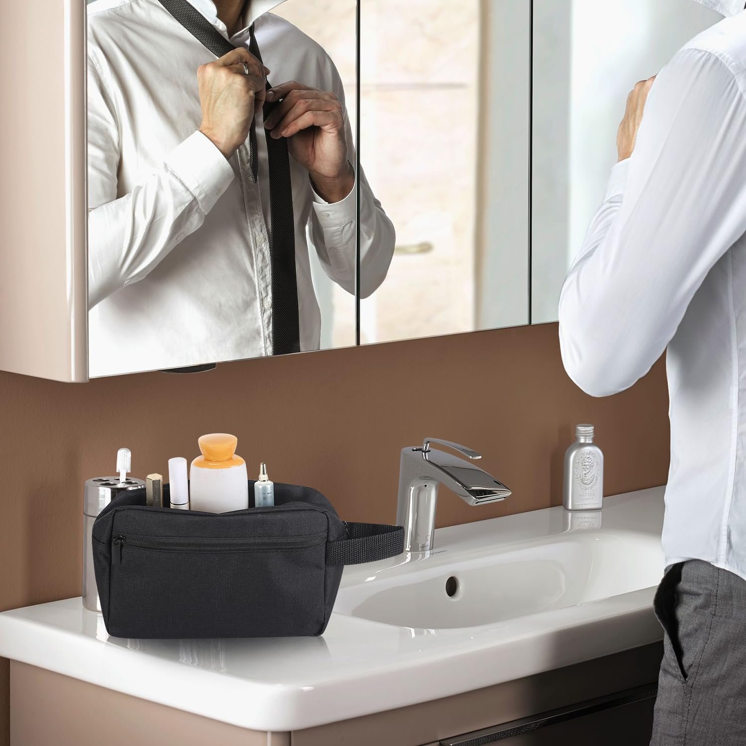 Icramsy Travel Toiletry bag Toiletry bag for women men Hanging Cosmetic bag Travel accessories for Women Men (Black) - Image 7