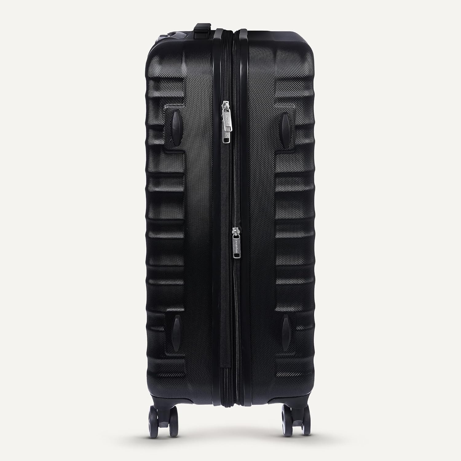 Amazon Basics 21" Hardside Carry-On Luggage with Spinner Wheels, Expandable for Up to 25% More Space, Scratch-Resistant Hard Shell, Telescoping Handle, Black - Image 5