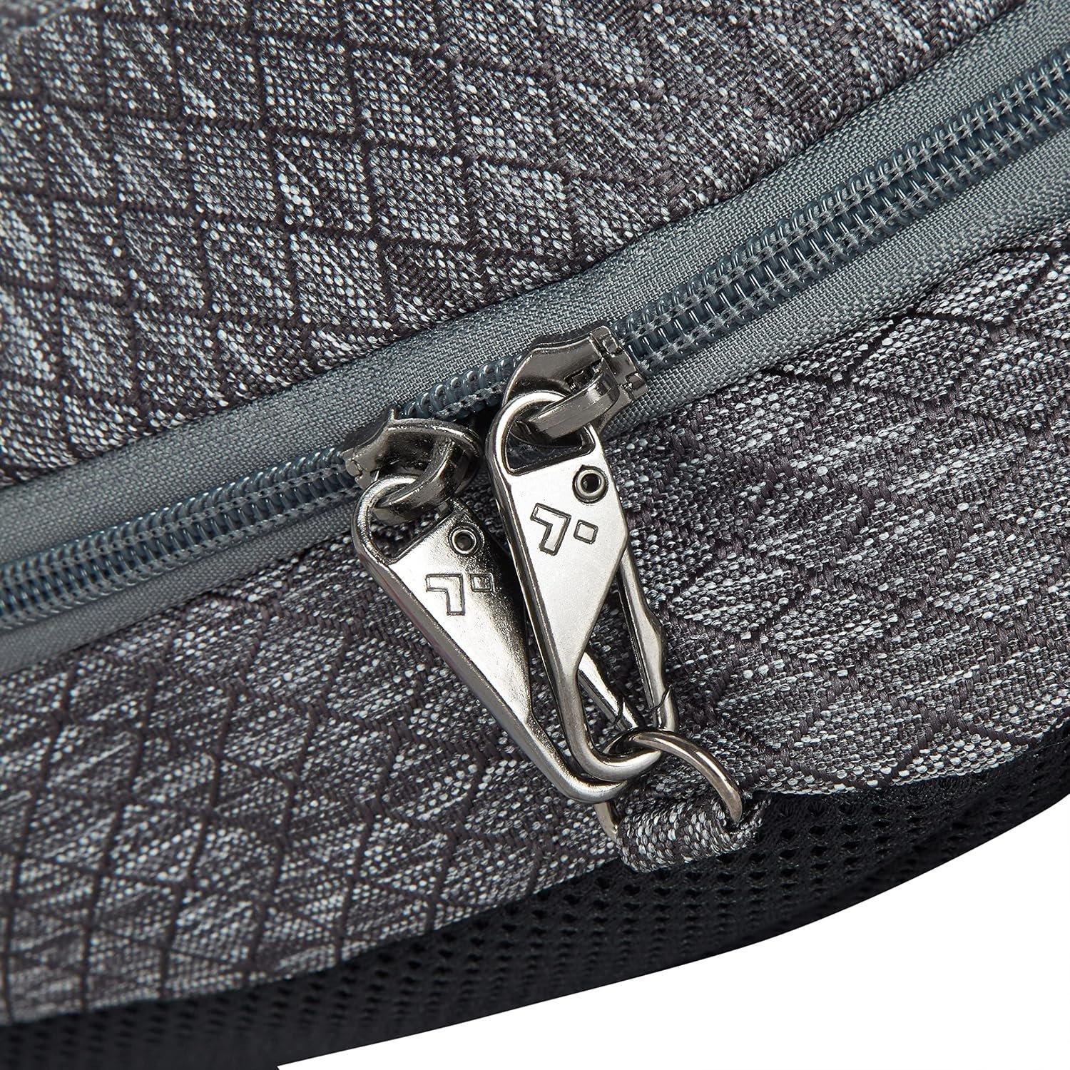 Travelon Anti-Theft Greenlander 9L Backpack - Image 15